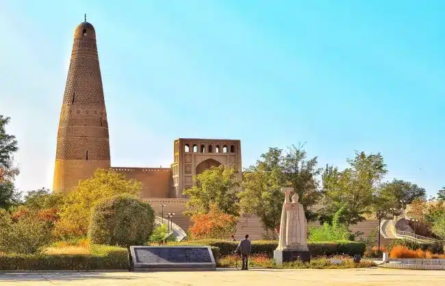 Emin-Minaret -1